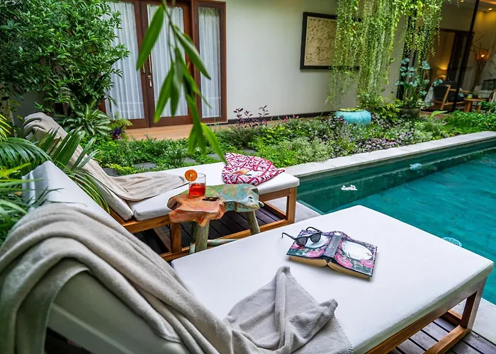 Tropical 2br With Private Pool In Villa Canggu