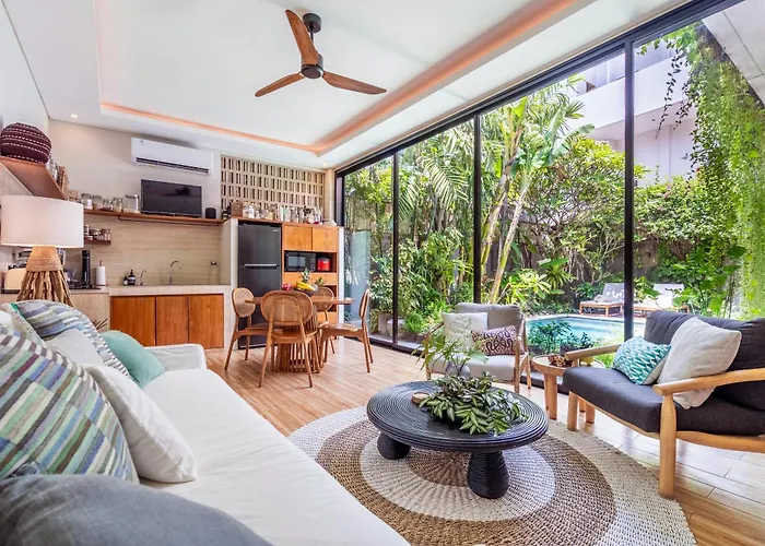 Tropical 2br With Private Pool In Canggu