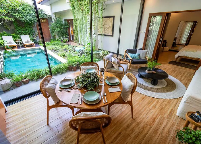 Tropical 2br With Private Pool In *
