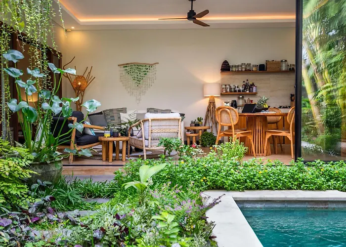Villa Tropical 2br With Private Pool In