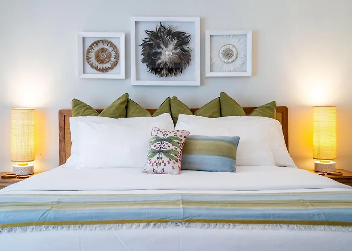 Tropical 2br With Private Pool In Villa Canggu
